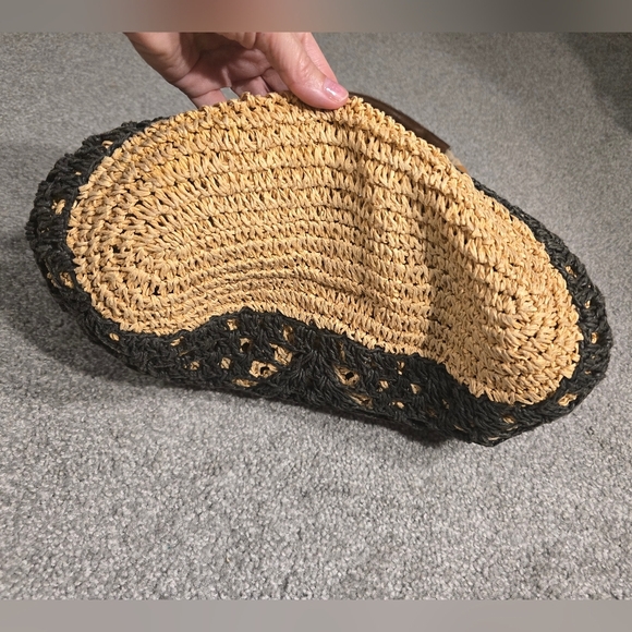 Fossil Long Live Vintage Crochet Straw Basket Bag Tan Black Wood Beach Cottage - Picture 5 of 11